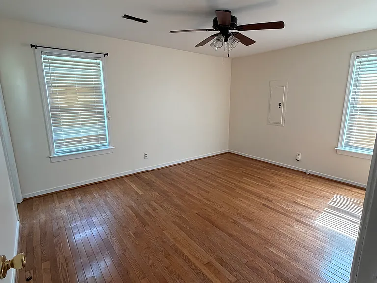 2339 Piping Tree Ferry Rd — Photo 8