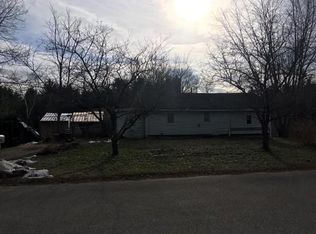 29 Old Dana Rd, Barre, MA 01005