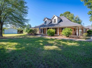 5896 Nuthatcher Rd, Gilmer, TX 75645