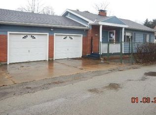 73 Angle Ave, Washington, PA 15301