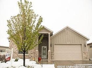 758 W Oak Green Dr, Sandy, UT 84070