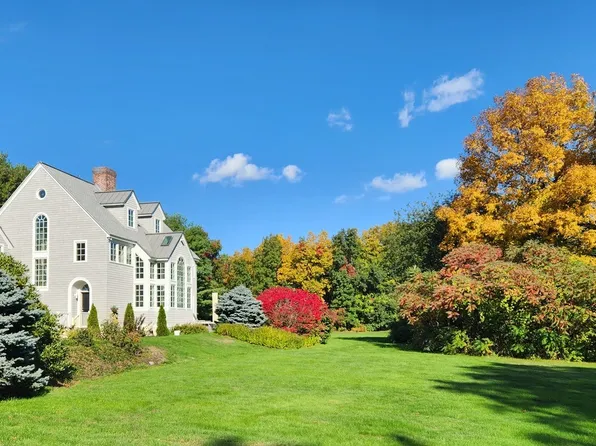 11 Low St #1, Newbury, MA 01951