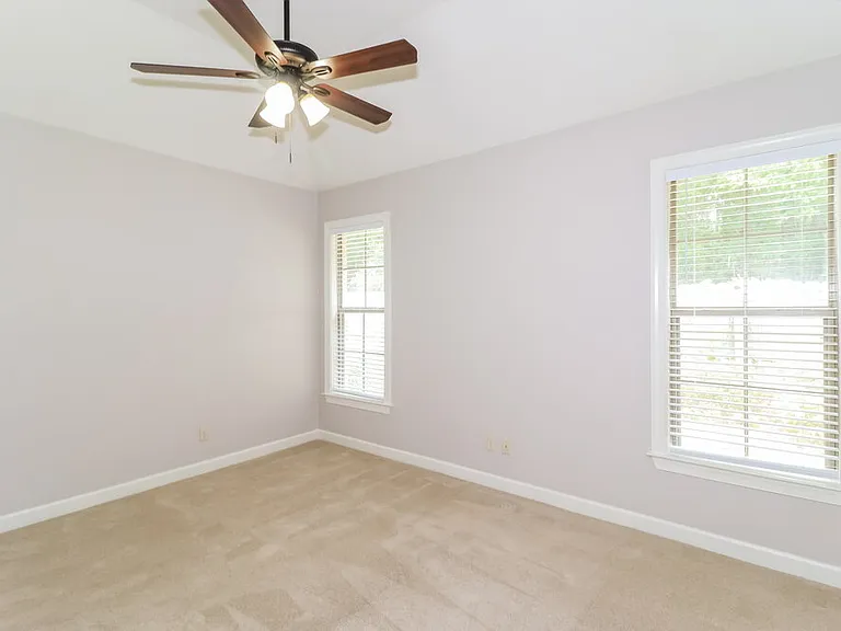 6832 Lagrange Grove Dr — Photo 10