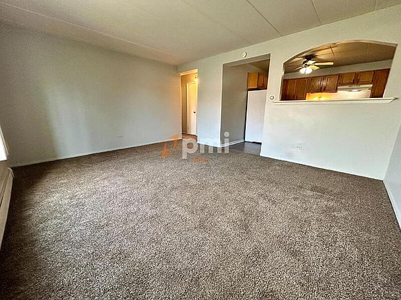 5th image of 111 Harrington Ave Unit 1