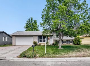 9559 W Eureka Pl, Lakewood, CO 80227