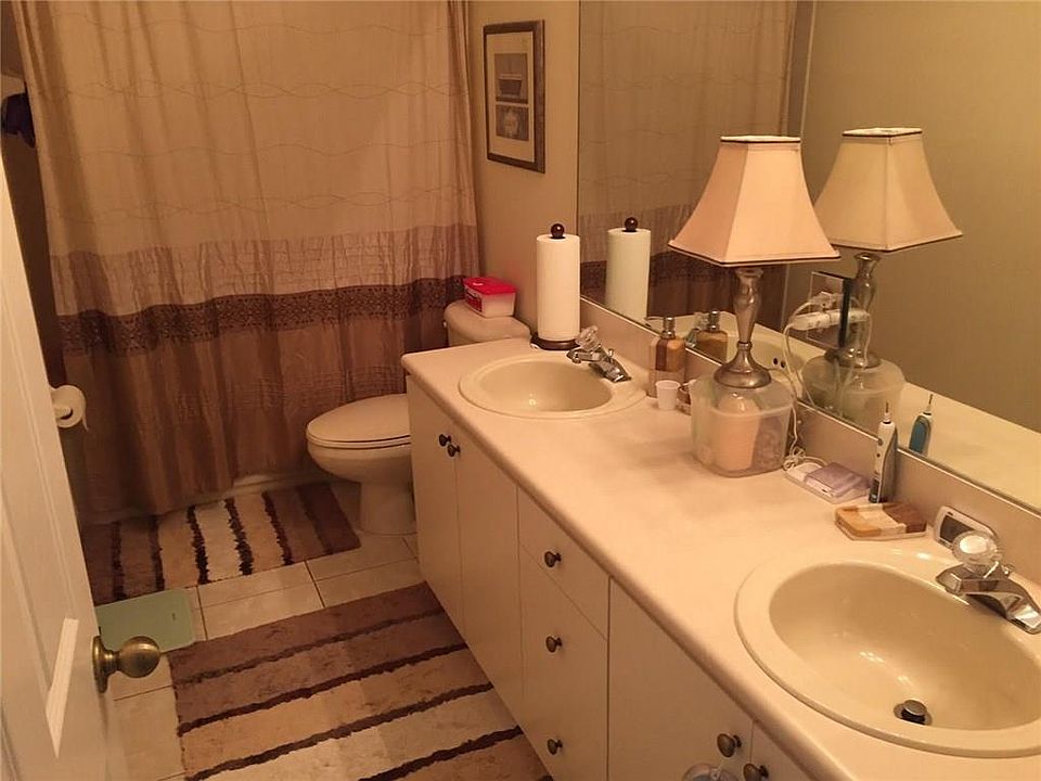 2nd image of 4358 NW 69th Ter
