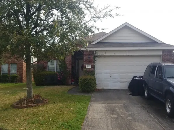 4522 Knights Ct, Baytown, TX 77521