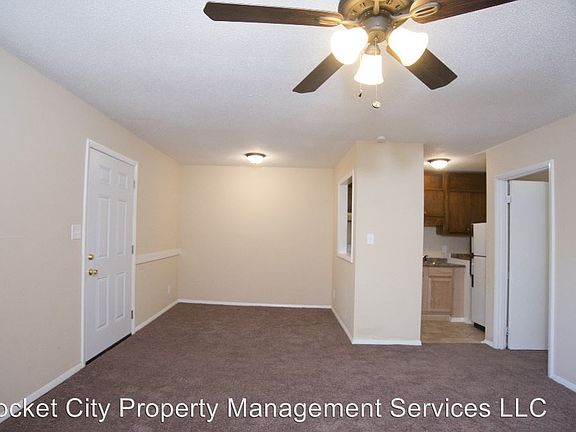 4th image of 4011 Eunice St SW APT 3