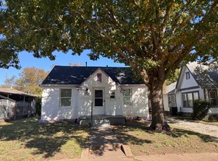 2547 Sharon St, Dallas, TX 75211