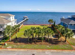 6007 Emerald Sound Dr, Gulf Breeze, FL 32563