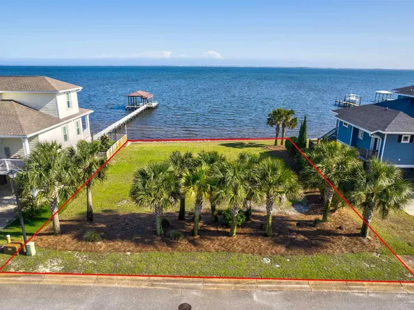 6007 Emerald Sound Dr, Gulf Breeze, FL 32563