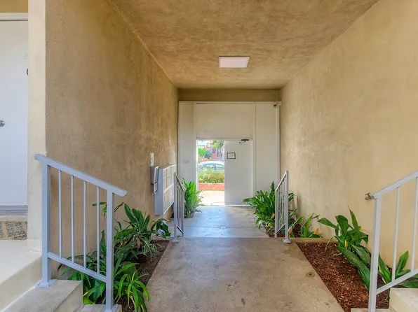 1415 Brockton Ave, 1415 Brockton Ave #2B-2Ba, Los Angeles, CA 90025