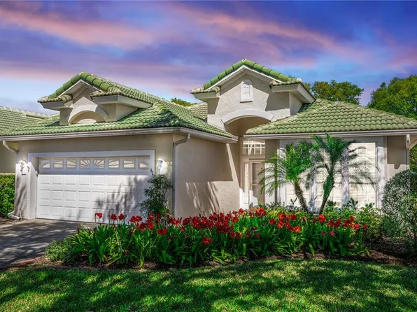 470 Foxhill Dr, Debary, FL 32713