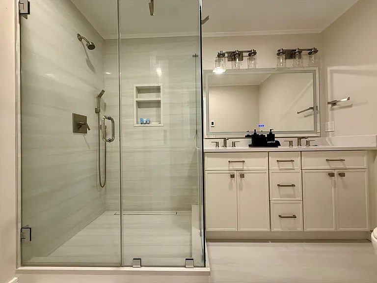 14 Bernard Cir — Photo 38