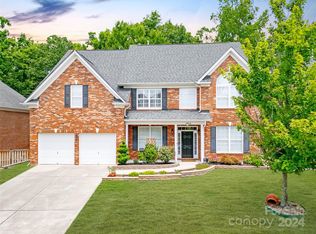 10816 Clark St, Davidson, NC 28036