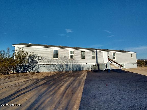 2nd image of 9355 S Honeysuckle Farm Trl