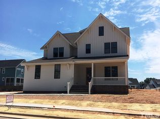 704 Rambling Oaks Ln, Holly Springs, NC 27540