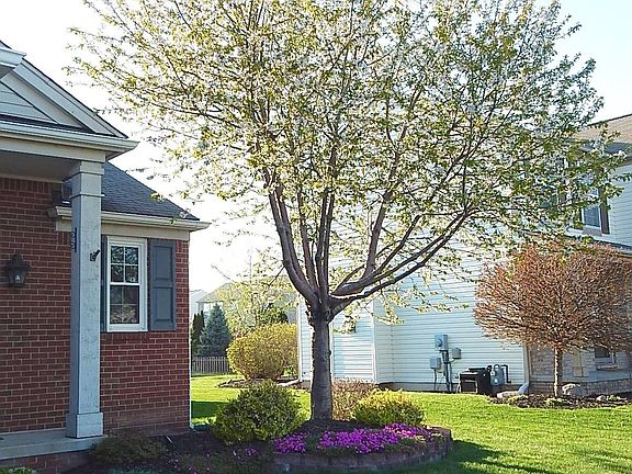 2nd image of 7586 Berwick Dr
