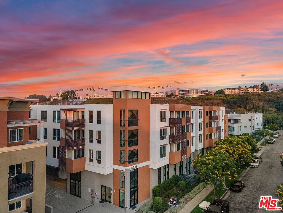 1st image of 6030 S Seabluff Dr APT 402