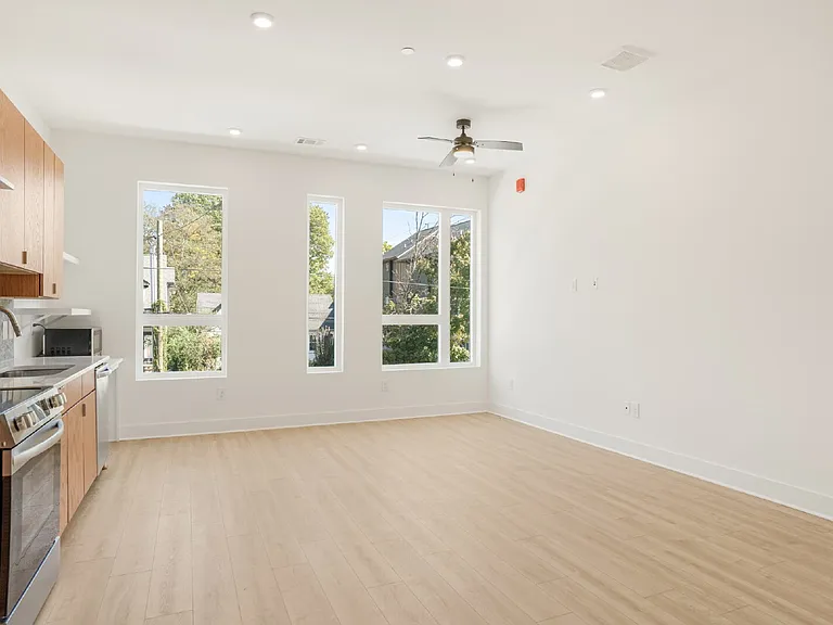 1310 Lischey Ave #204 — Photo 13
