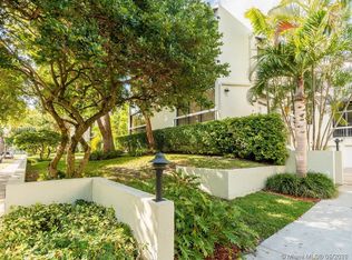 253 E Enid Dr, Key Biscayne, FL 33149