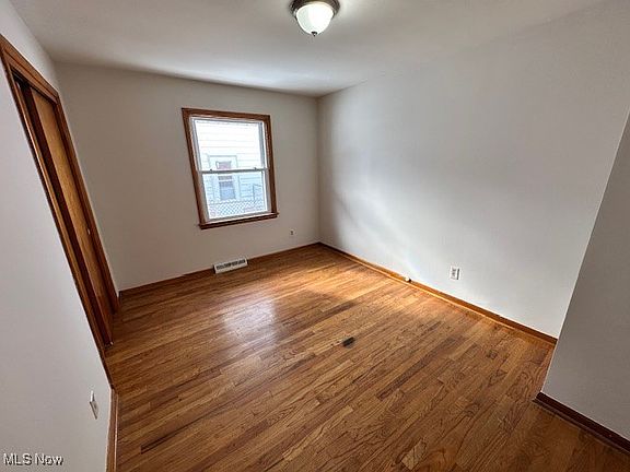 4th image of 29108 Homewood Dr
