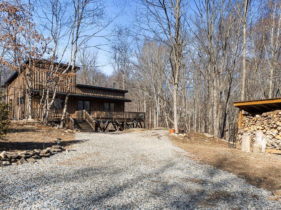 1st image of 6 Foster Lane