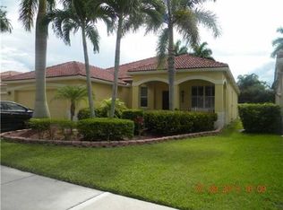 4401 Laurel Ridge Cir, Weston, FL 33331