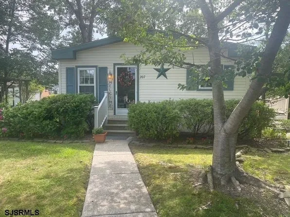 207 Dock Ln, Egg Harbor Township, NJ 08234