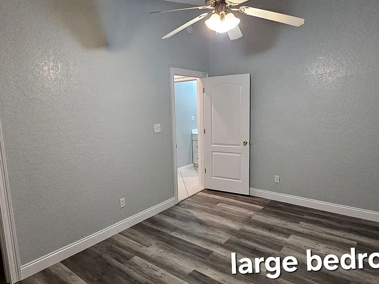 7831 Stallworth Ln — Photo 8