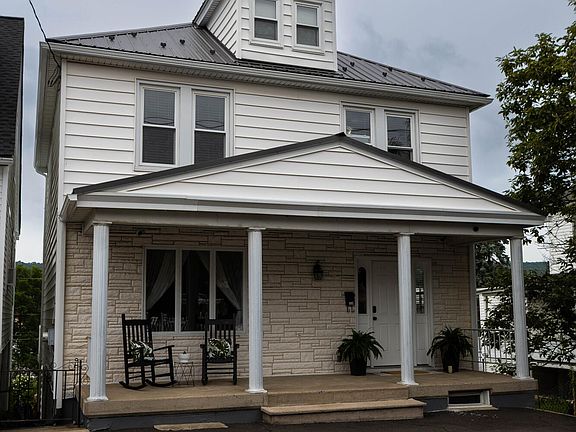 2nd image of 1338 Poplar St