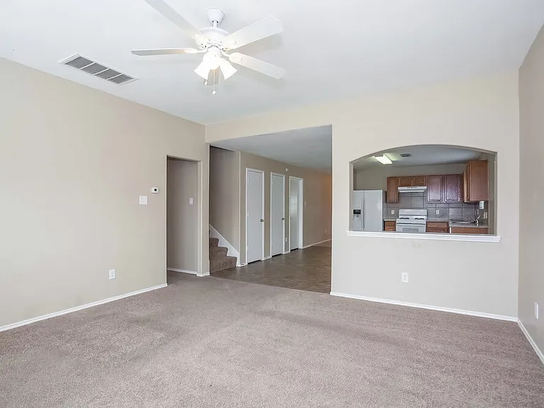 8223 Wainwright Way — Photo 3