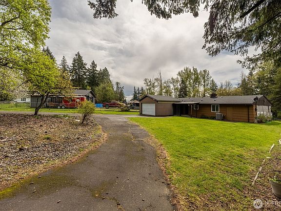 4th image of 106 Lowrane Drive