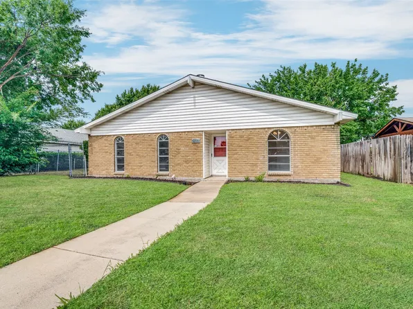 4713 Branch Hollow Dr, The Colony, TX 75056