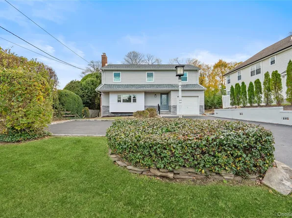434 W Main Street, Huntington, NY 11743