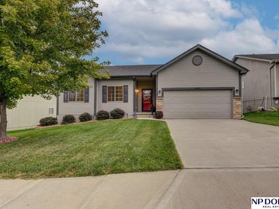 16526 Meredith Ave, Omaha, NE, 68116