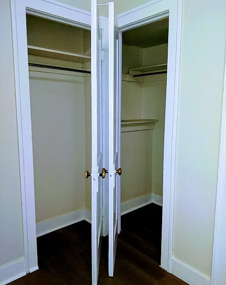 Hadley Hall — Photo 24