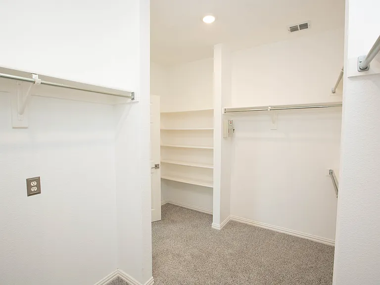 5814 Norfolk Ln — Photo 27
