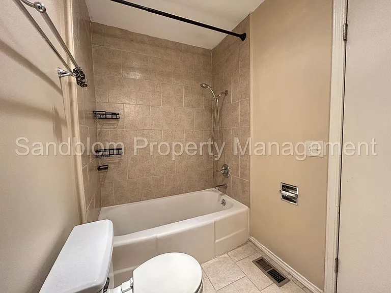 5766 S 80th East Ave — Photo 21