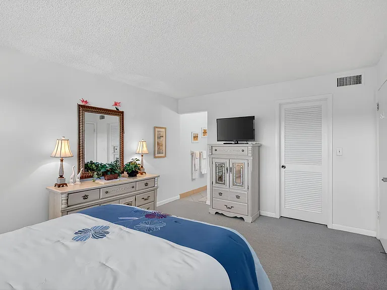7410 S Ocean Dr #109 — Photo 11