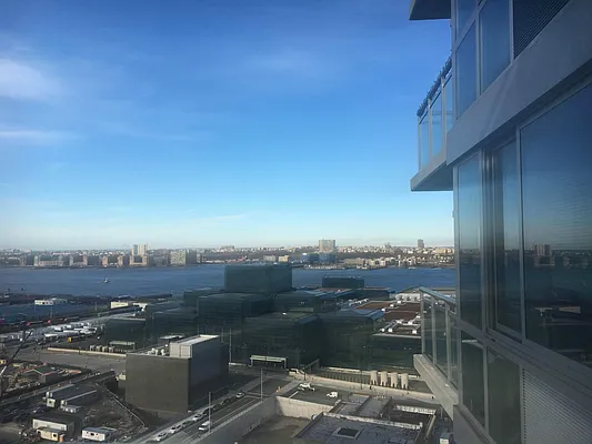 Rented by Keller Williams NYC | media 22