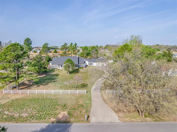 13004 Coker Rd, Shawnee, OK 74804