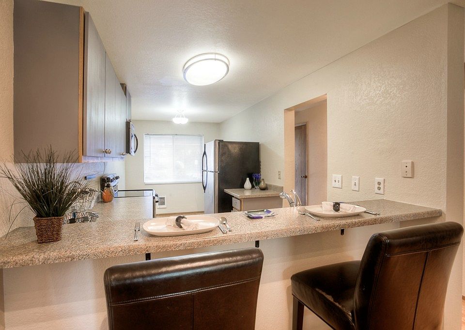 1st image of 280 Newport Way NW #B-13