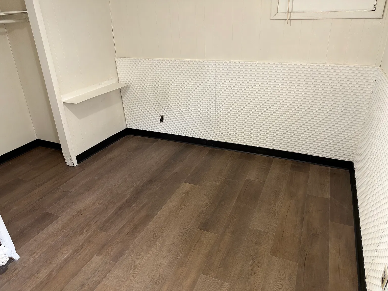 Studio, 200 sqft, $675 — Photo 2