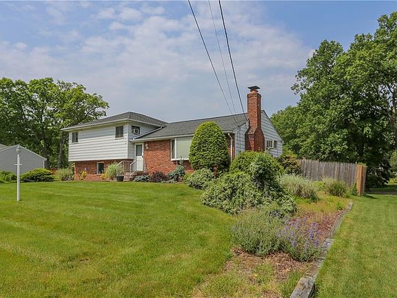 2nd image of 66 Renee Ln