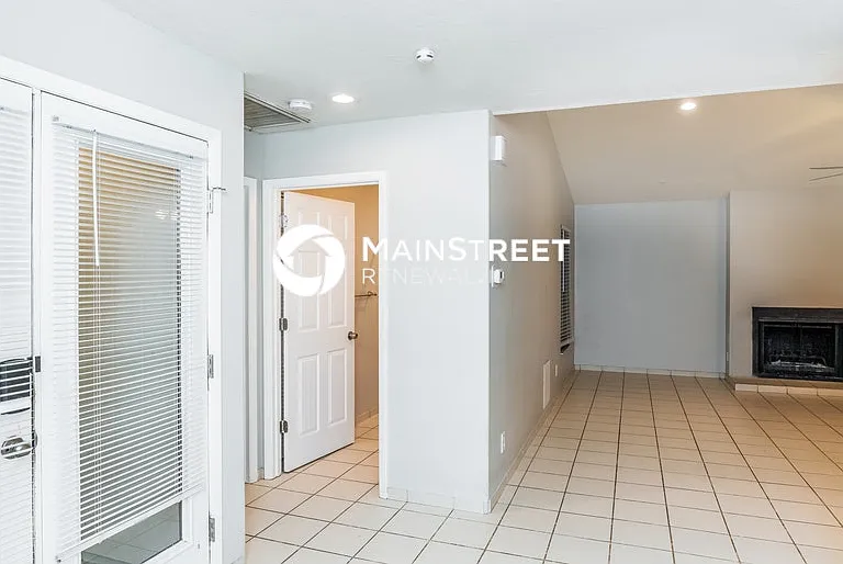 7270 Mauna Loa Blvd — Photo 6