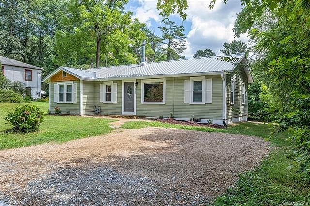 1st image of 811 Ashley Ln