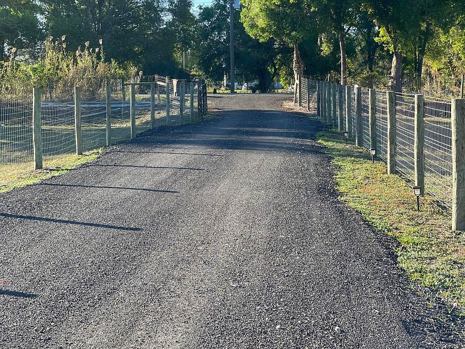 1st image of 1220 A Road