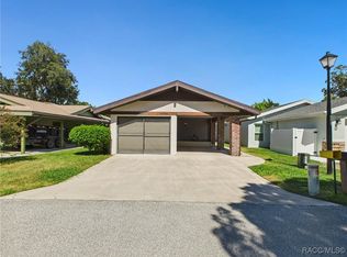 11621 W Riverhaven Dr, Homosassa, FL 34448