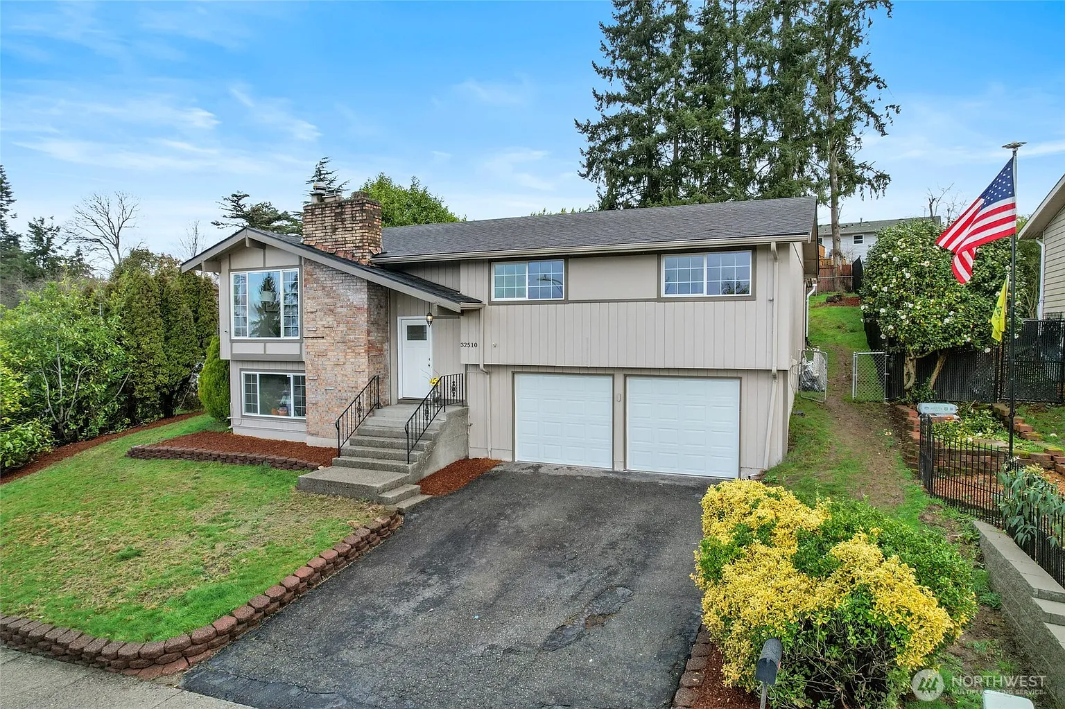 32510 23rd Avenue SW photo 1